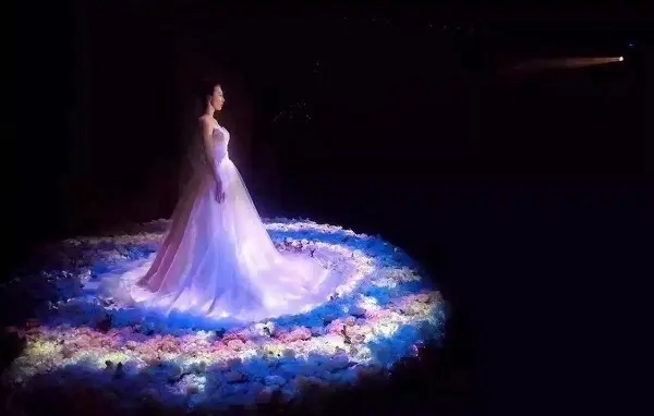 为什么3D全息投影婚礼会如此火爆